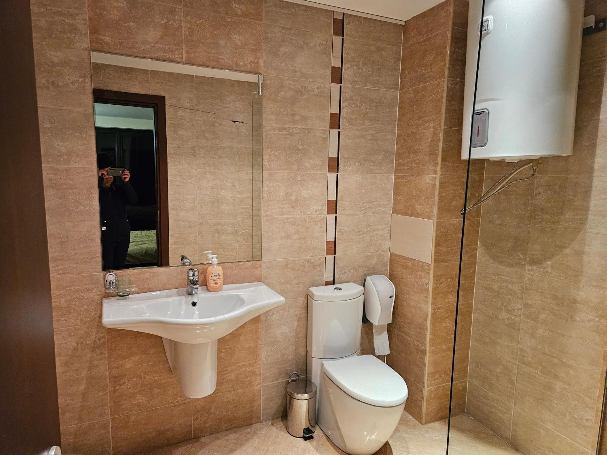 Terra Komplex D3 - Private Apartment - Golf, Skiing & Spa Разлог Экстерьер фото